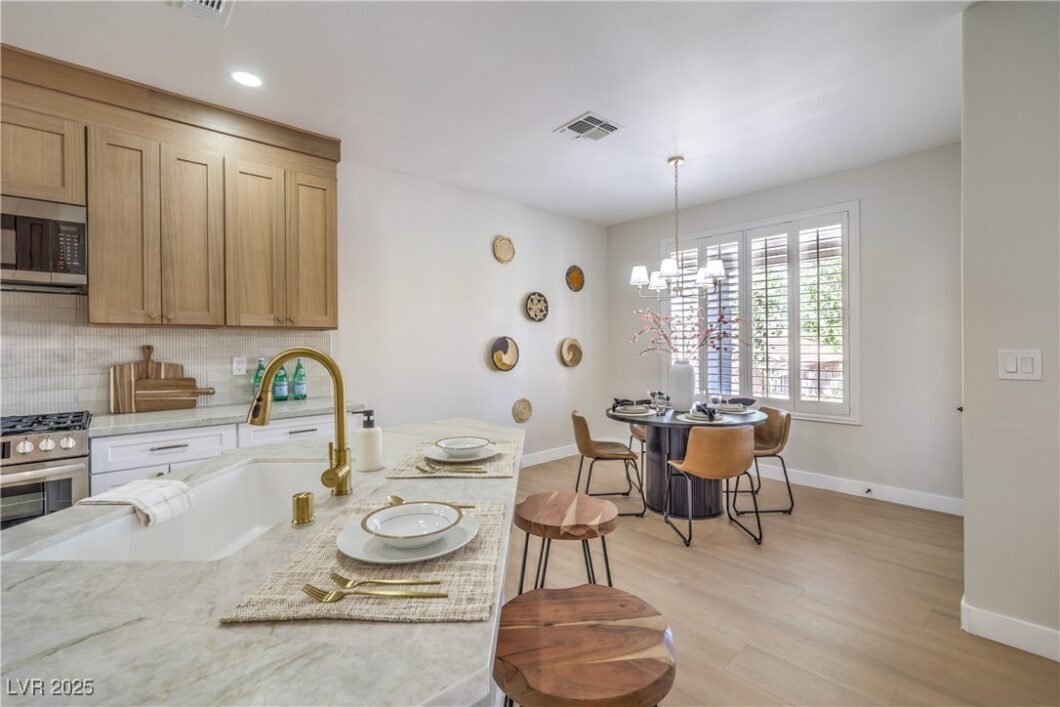 1978 High Mesa Drive - Infinity Brokerage